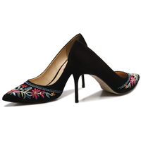 tabita-3818228-preto-floral--4-